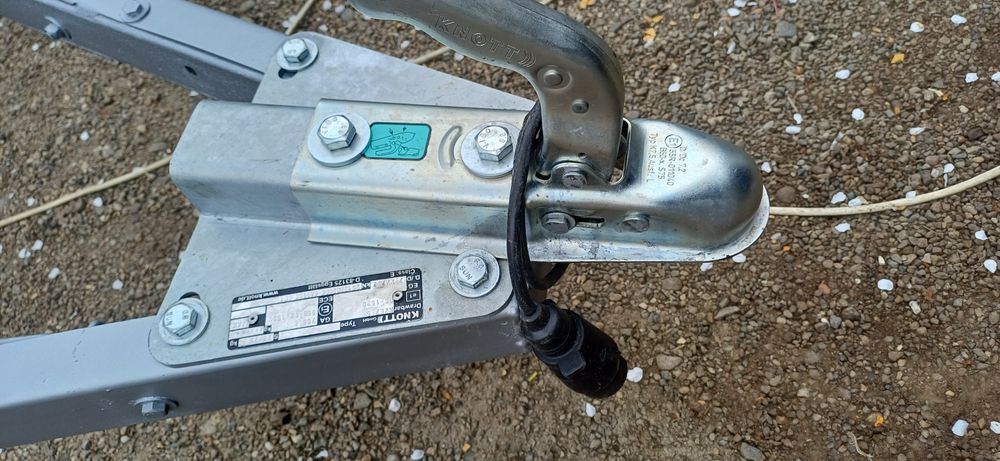 Platforma 750  kg  4m x 2 m , ideala atv-uri