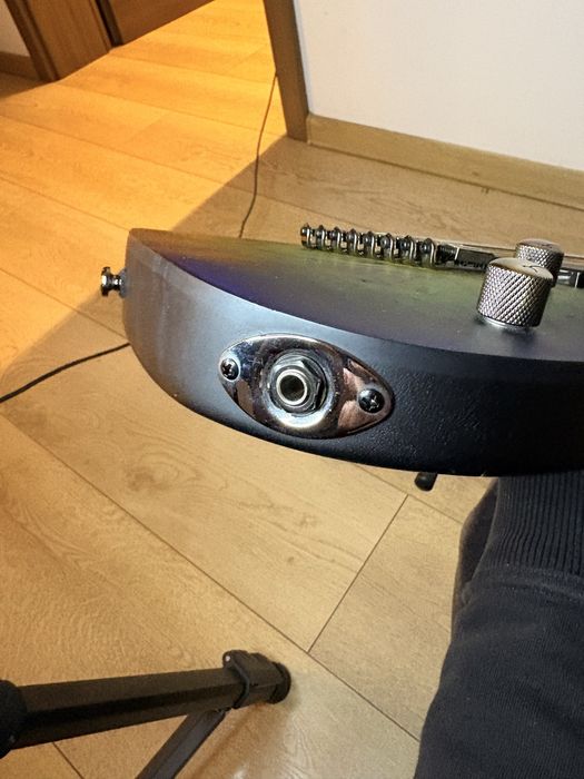 Chitara cu 8 corzi Cort KX508 MS II