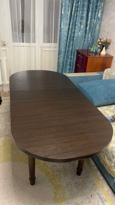 Продам стол  кухонный