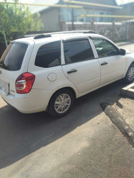 Авто Лада Калина