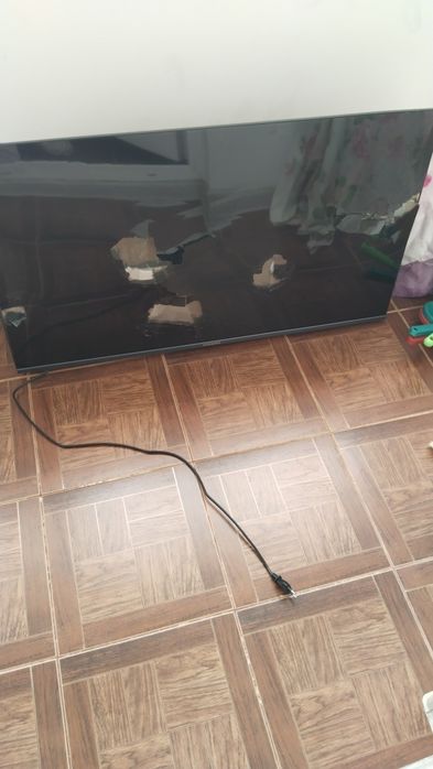 Самсунг 43, (110см)