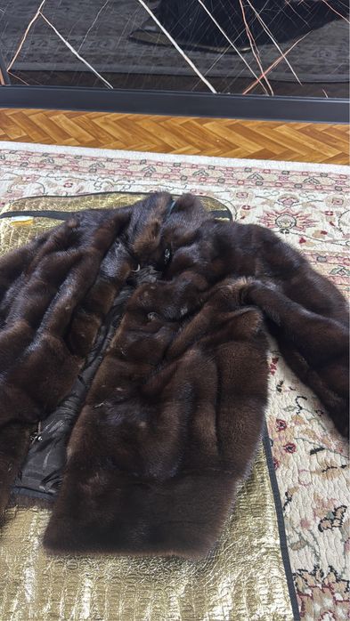 Шуба б/у в идеальном состояний