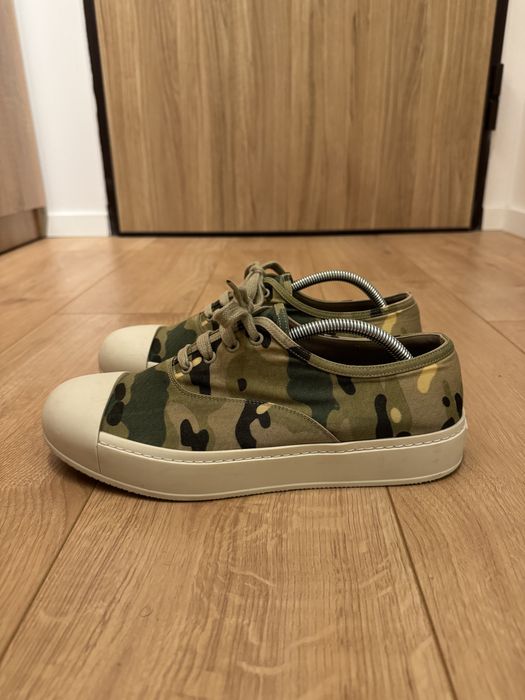 Prada ниски обувки