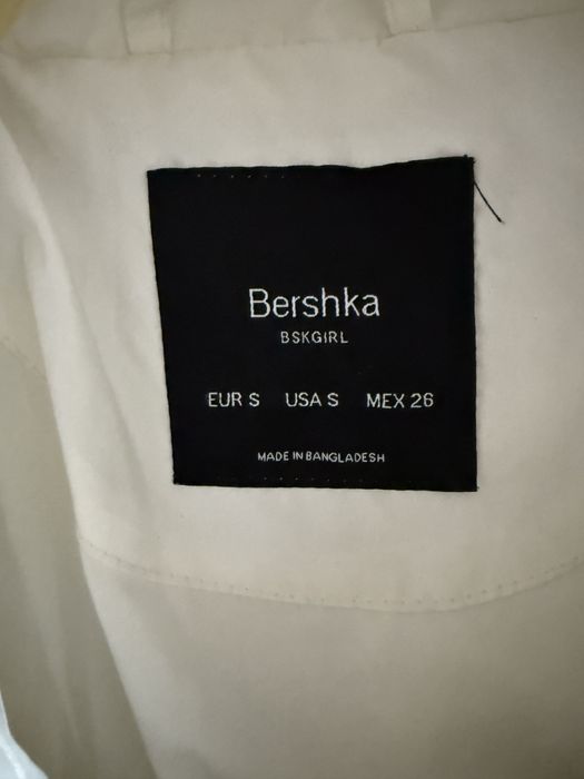 яке Bershka,s размер