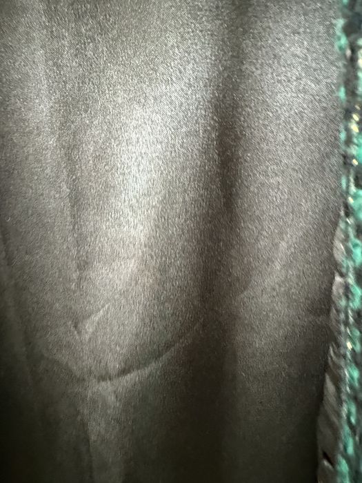 Сако/палтенце в изумрудено зелено с блестящ ефект от златисти пайети