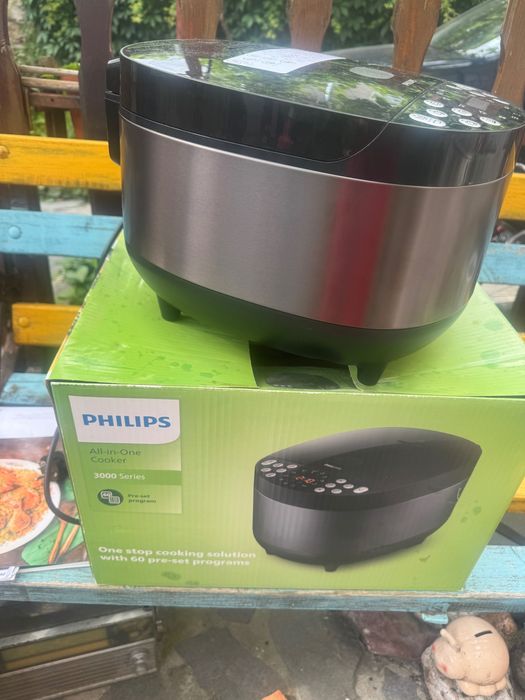 Мултикукър на Philips