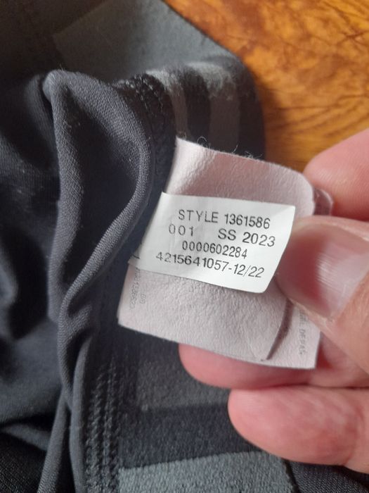 Under armour мъжки клин и блузаL-  XL размер.