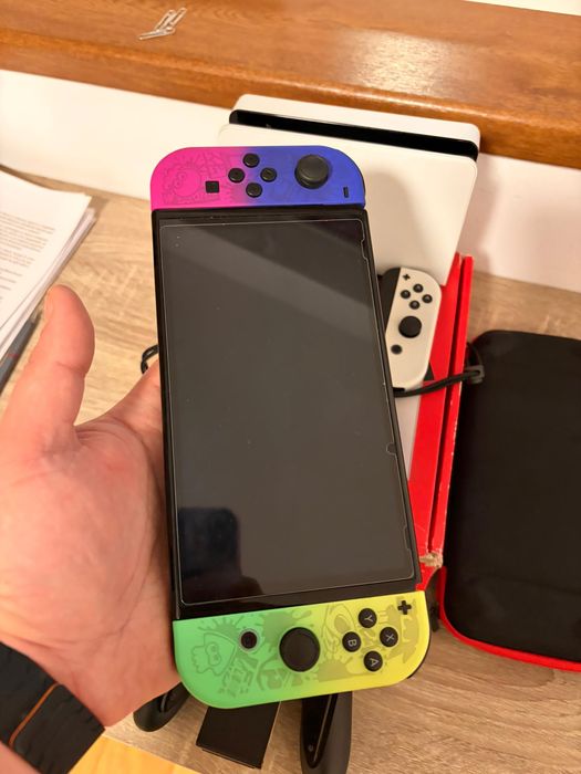 Nintendo Switch Oled jocuri cumpărate și incluse