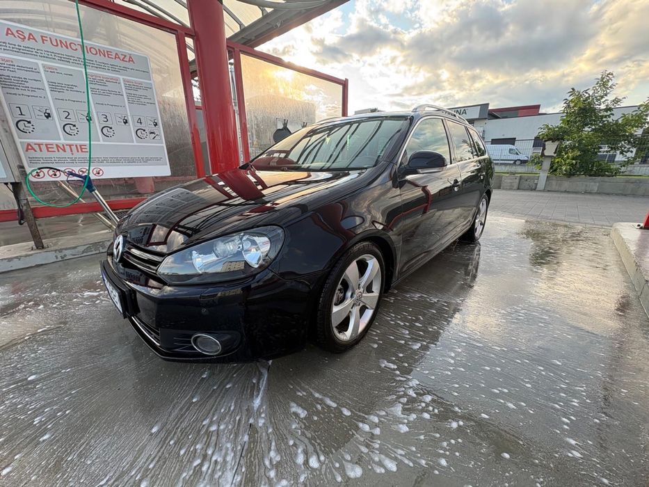 VOLKSWAGEN Golf 2010 — imagine 2