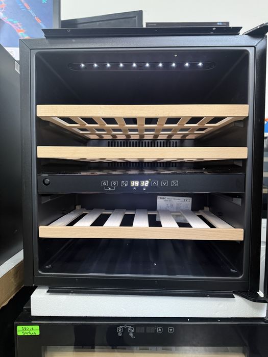 Нова!! Хладилна витрина FRILEC