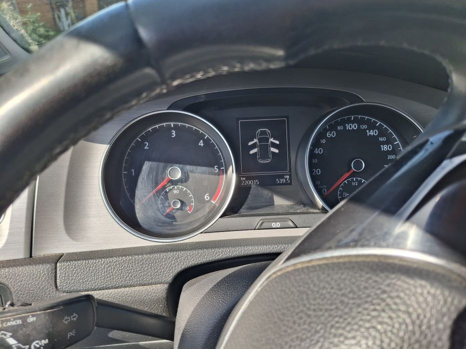 VOLKSWAGEN Golf 2015 — imagine 4