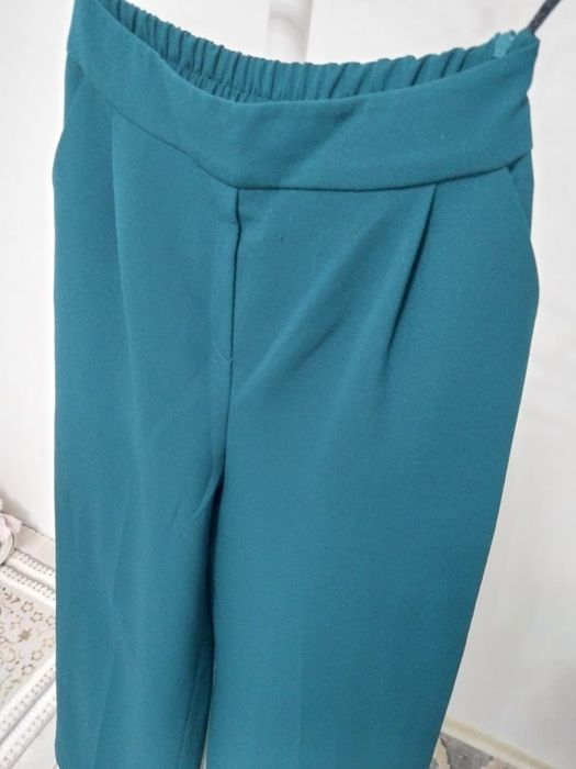 Костюмы с брюками