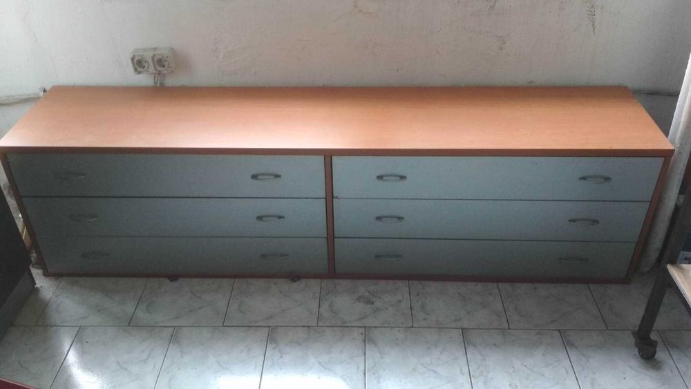 Търговско обзавеждане