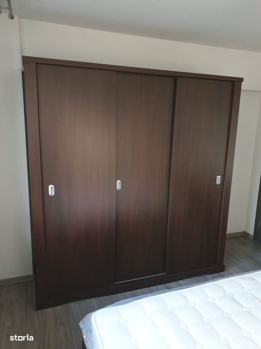 Apartament 3 camere BRD-Piata Mare cu loc de parcare proprietate