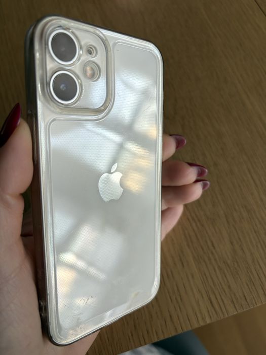 Iphone 12 mini бял