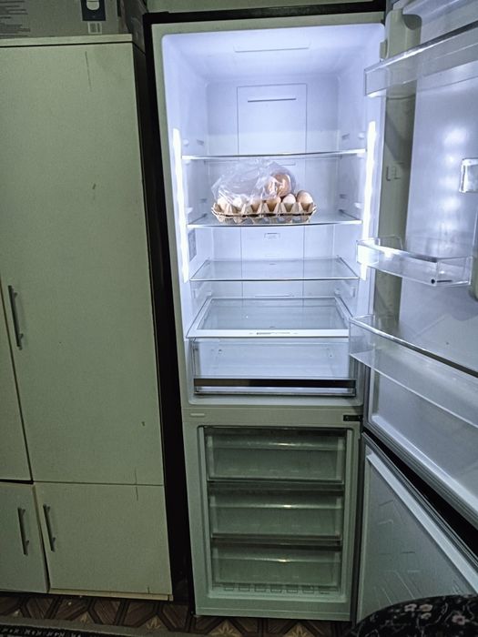 Двухкамерный холодильник DAUSCHER