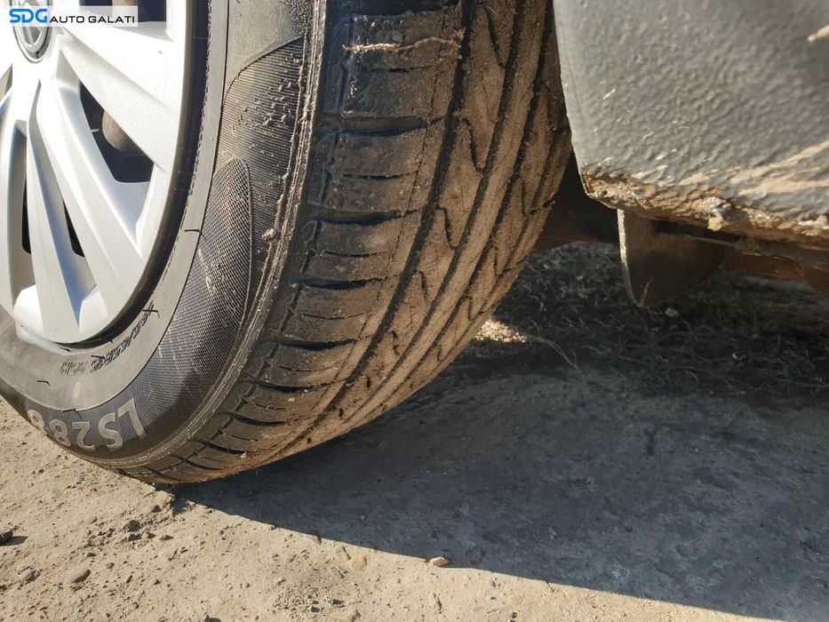 Set 4 Jante Roti Tabla Anvelope Vara Dot 2019 195 65 15 R15 5x112 Volkswagen Golf 7 2013 - 2017 Cod jt15cavvsdgb1