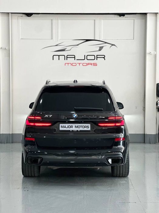 Bugun sotuvimizda BMW X7 40i