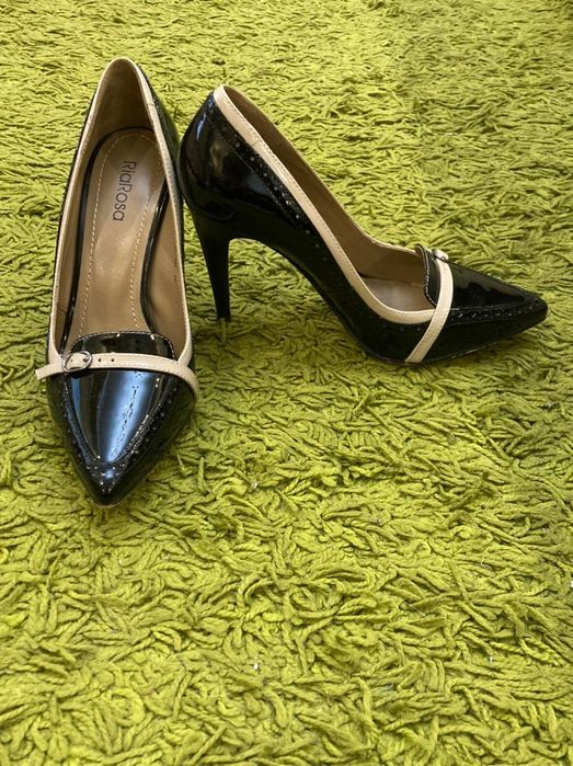 Туфли женские, черные