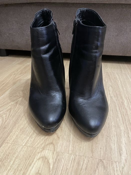 Кожени високи боти