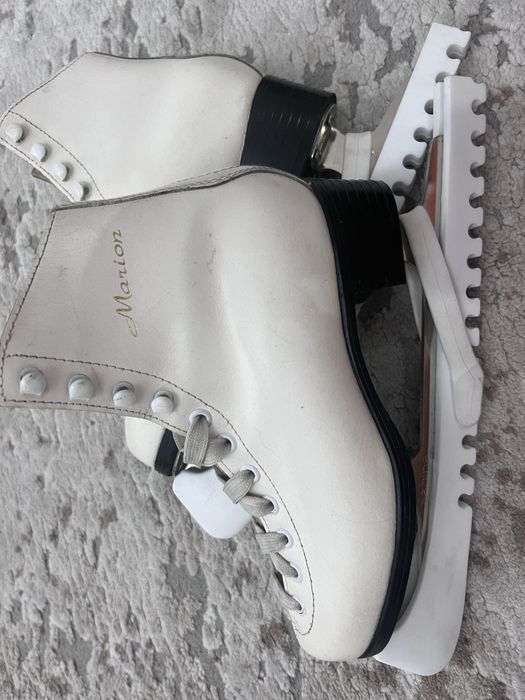 Коньки фигурные Marion, Чехия, 36 размер