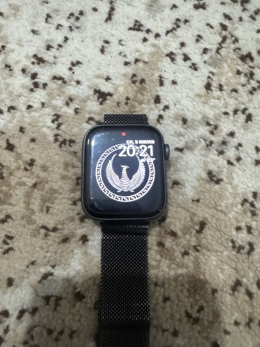 Aple watch 4 seriasi