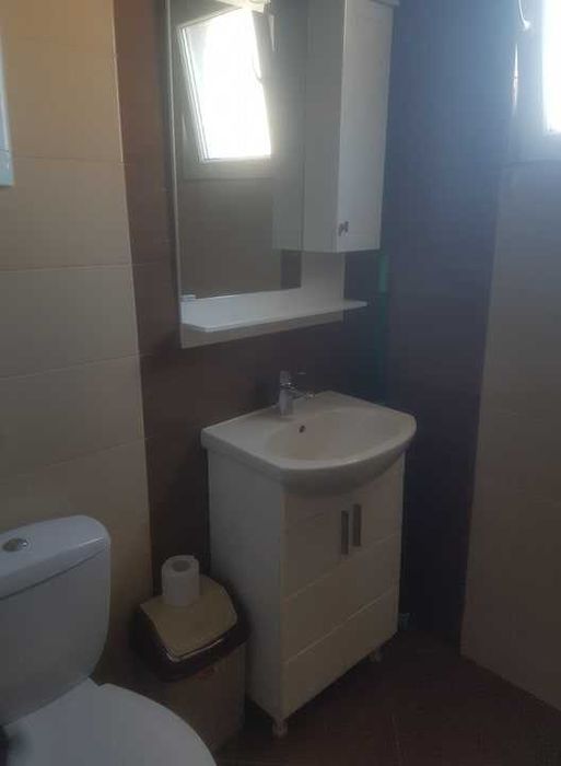 Дава се под наем Двустаен апартамент в Бургас, Лазур - 71 кв.м за 204 € - Снимка #2