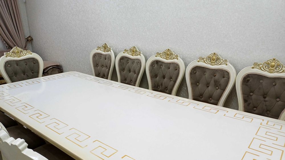 Стол-стул сотилади