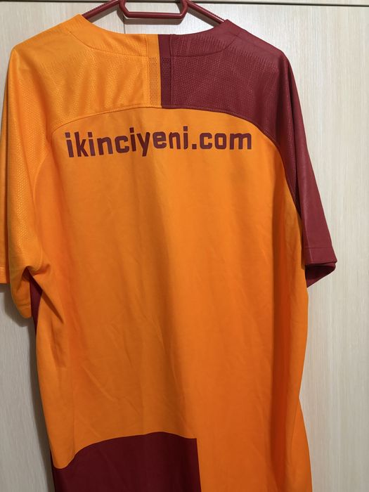 Оригинална тениска на Galatasaray