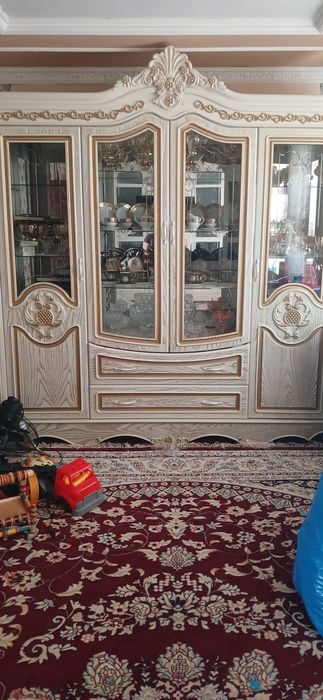 Mebil stenka sotlad emdeftan yasalgan