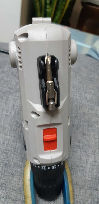 Крепление бит на шуруповерт дрель