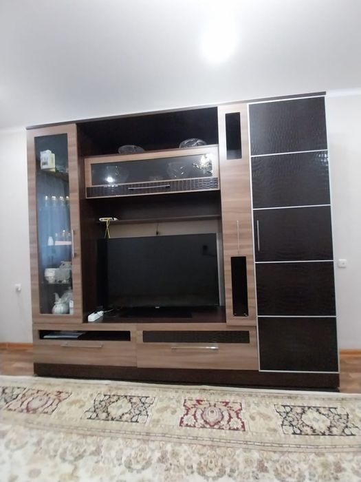 Продам стенку гостиную