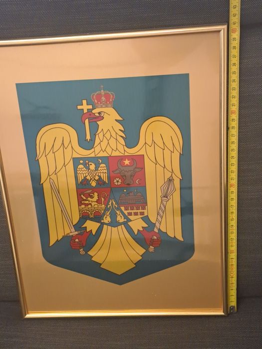 Stema Romaniei impreuna cu steagurile UE, ROU si NATO, 450 lei