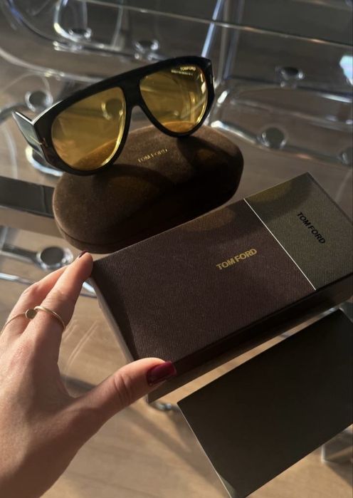 Tom Ford TF1044 Bronson Yellow Unisex
