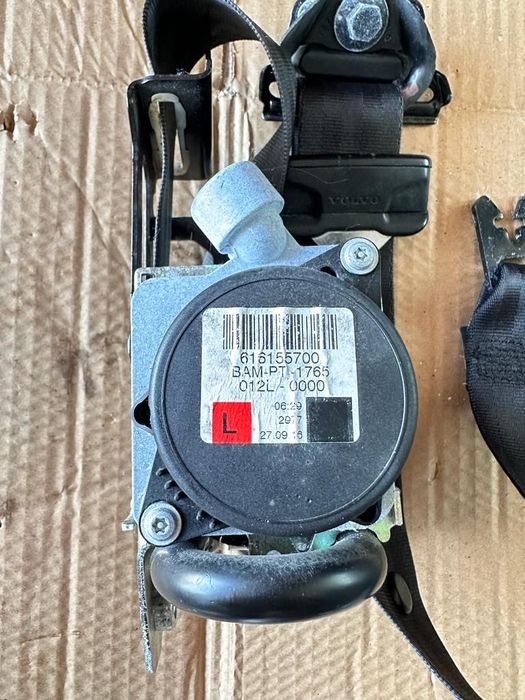Centura stanga fata Volvo V60 S60 39818841, 39800481