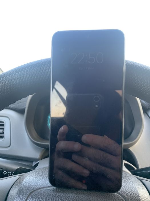 Redmi note 10 , б/у телефон 128 гб .