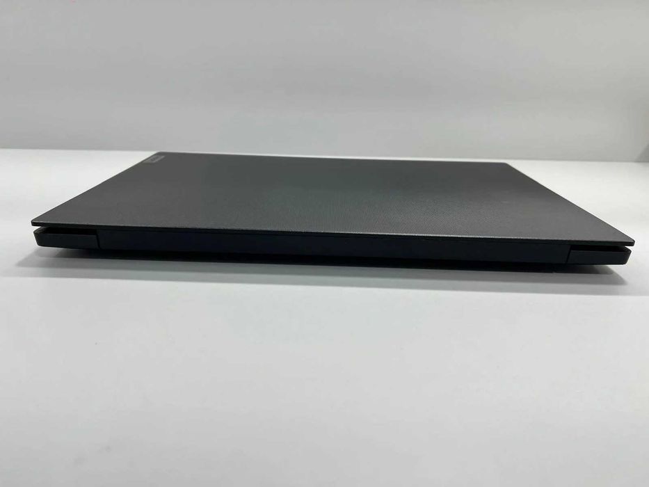 Laptop SH Lenovo Ideapad V15 i5-1235U 16gb RAM SSD 512gb NVME