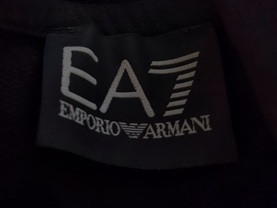 Armani-Ориг.суичър