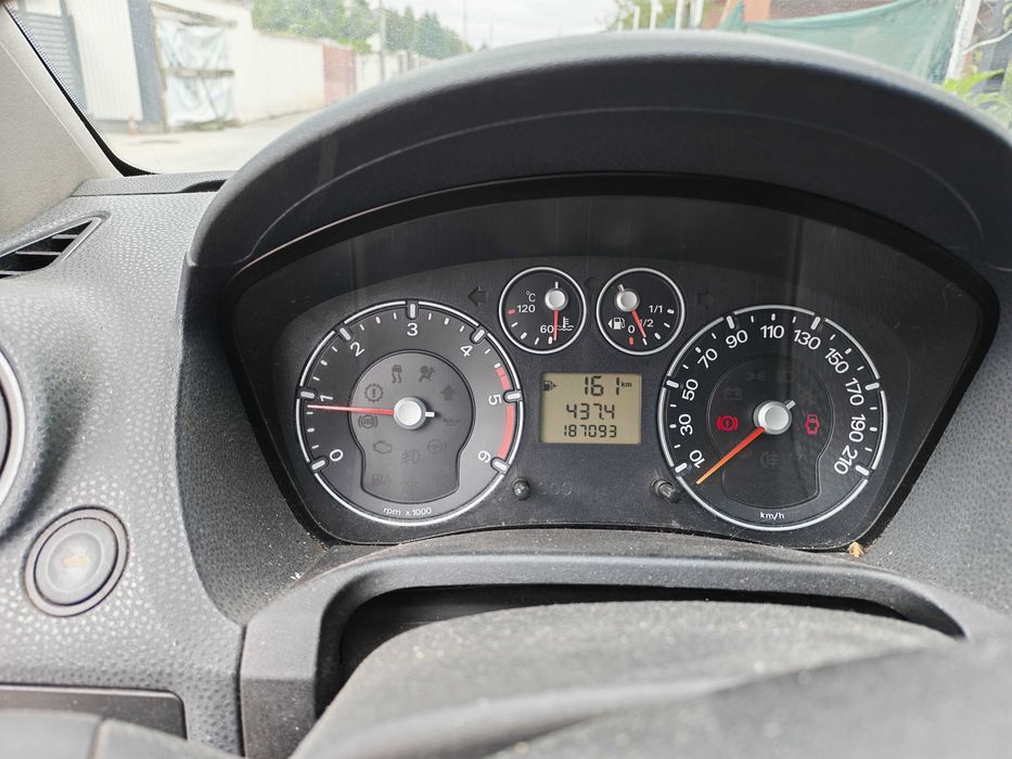 Ford Fiesta 1.4 TDCI funcțional cu consum redus