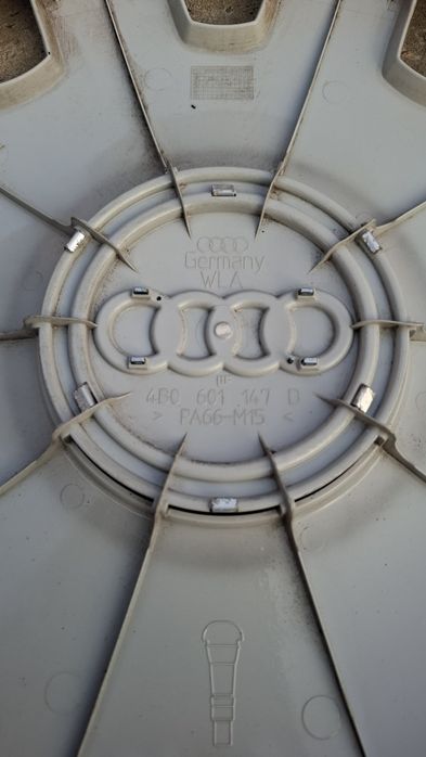 Колпак Audi 100 c4 c5 c6 a6 b4 R16