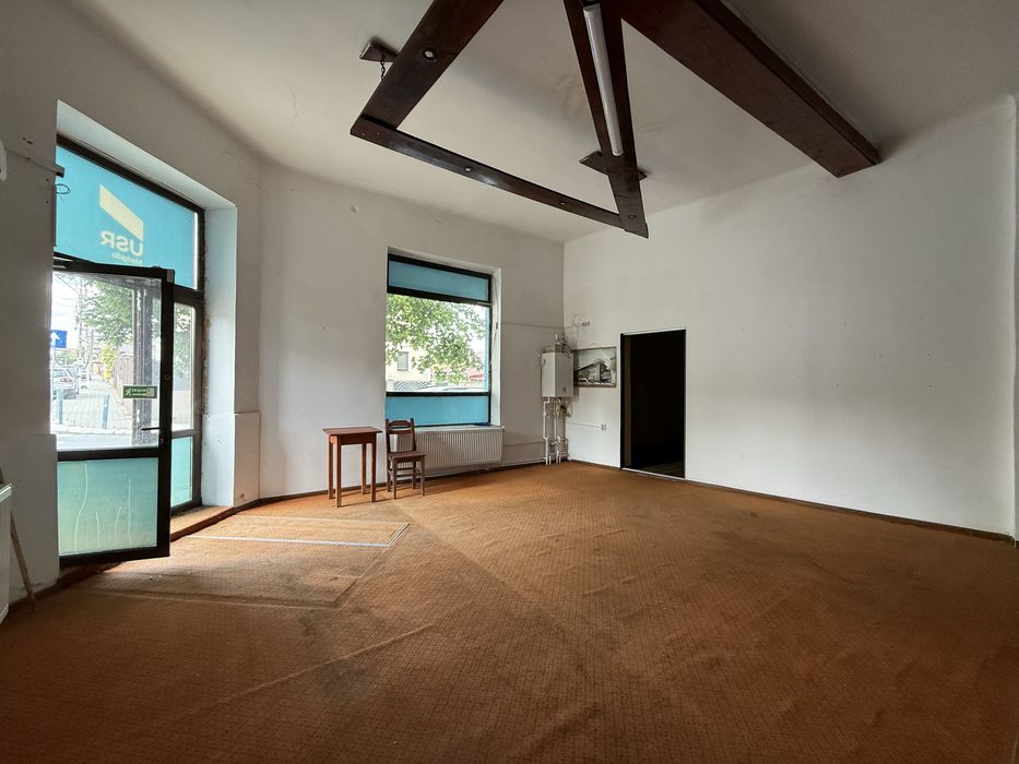 SPATIU COMERCIAL de inchiriat in Medgidia - zonă centrală