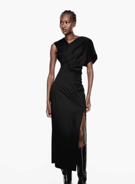 Rochie deosebita Zara