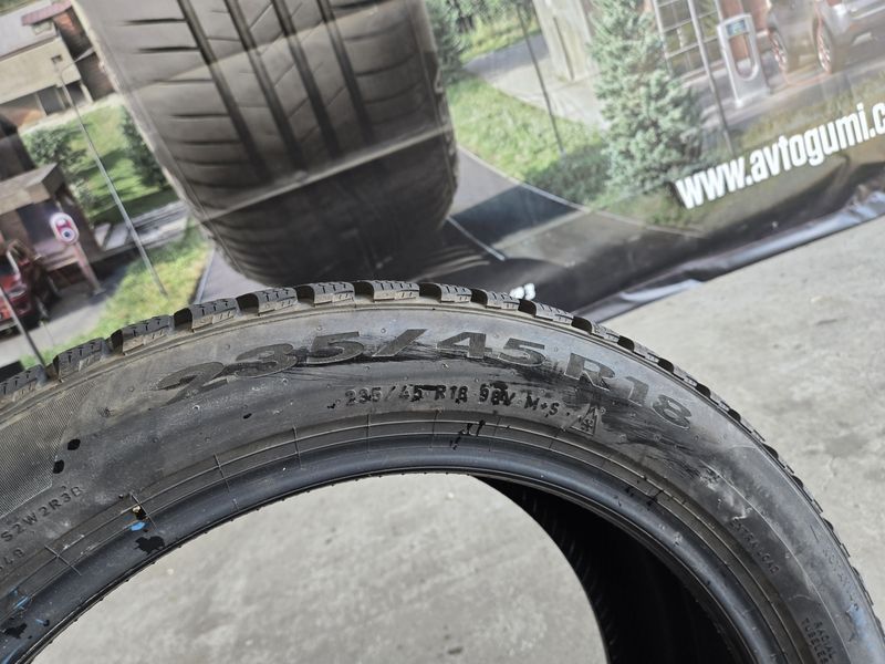 235/45/18 PIRELLI 2бр