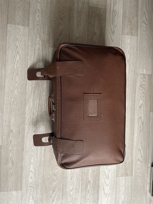 Чемодан кожаный чехия