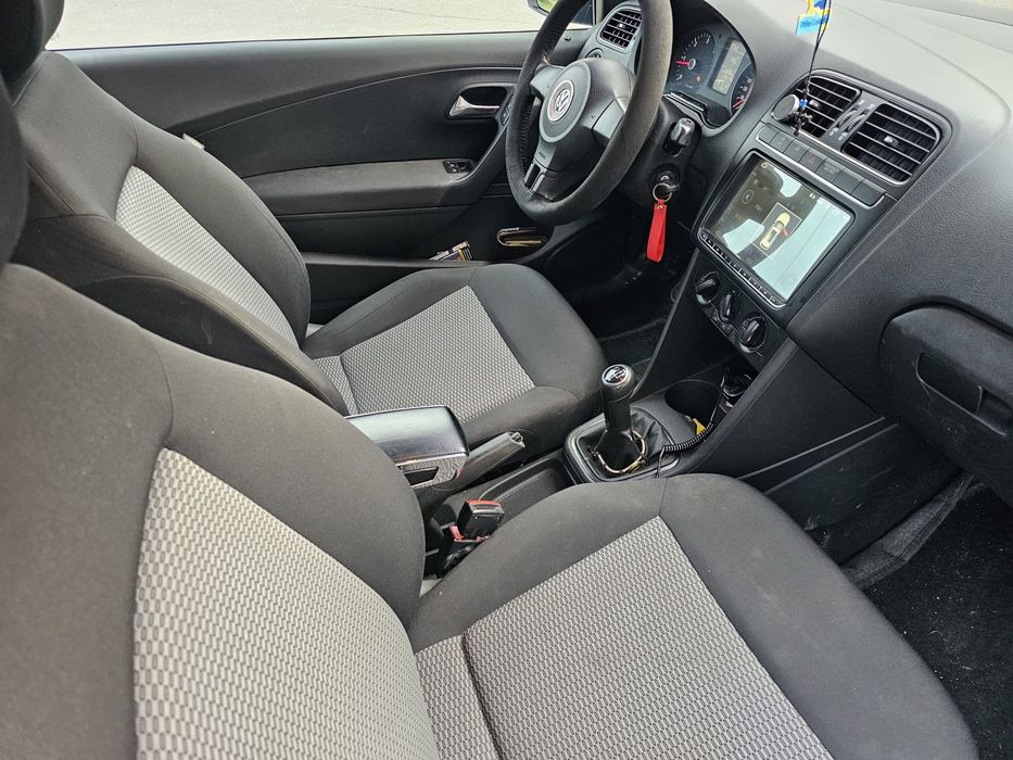 Vând Volkswagen Polo 1.6 TDI – Consum Redus – Stare Buna