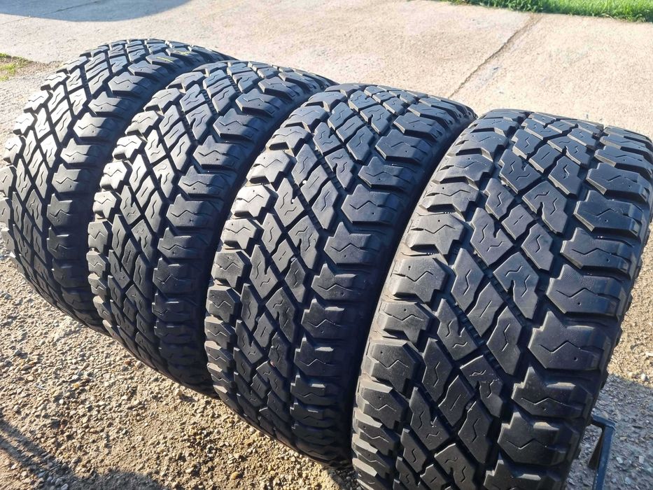 305/60 R18 • All Season • Cooper Discoverer ST MAXX (0D - 33.00 - SW - 12.5) 121/118Q | 4 buc | Pret/buc