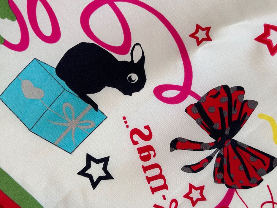 Codello silky scarf копринен цветен шал