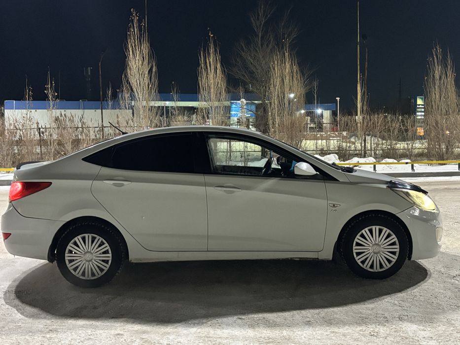 Продам Акцент 2014