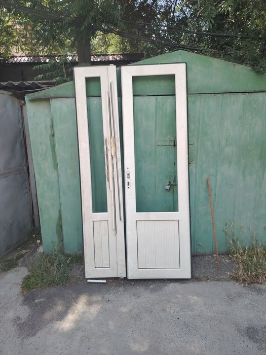 Двойные двери акфа б/у