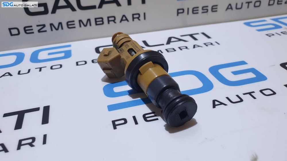 Injector Injectoare Benzina Volvo V70 2.4 B 1997 - 2007 Cod 9125821 [AV1921]